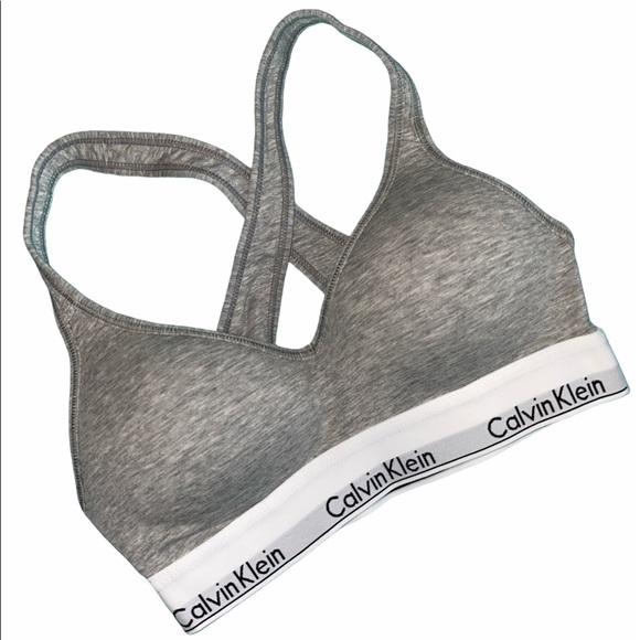 EUC Calvin Klein Molded cup sports bra Small - Picture 2 of 4
